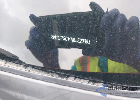 2021 Nissan Kicks Sv Xtronic Cvt from USA, damaged, VIN 3N1CP5CV1ML520393